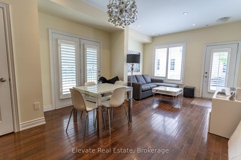 Photo 5 at 1 - 1 Hargrave Lane, York Mills, Toronto