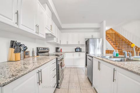 Photo 5 at 43 Honey Crisp Lane, Bowmanville, Clarington
