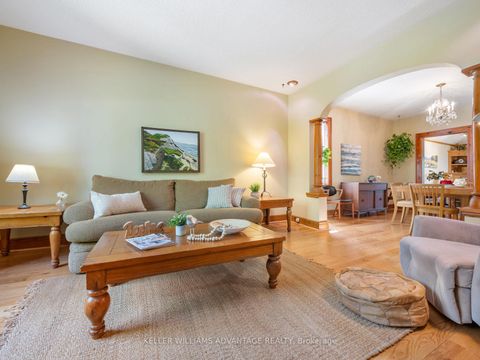 Photo 5 at 27 Lyall Avenue, Danforth, Toronto