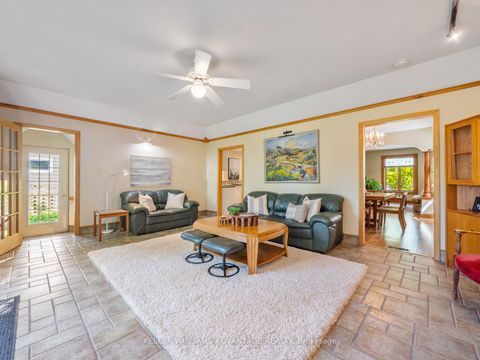Photo 16 at 27 Lyall Avenue, Danforth, Toronto
