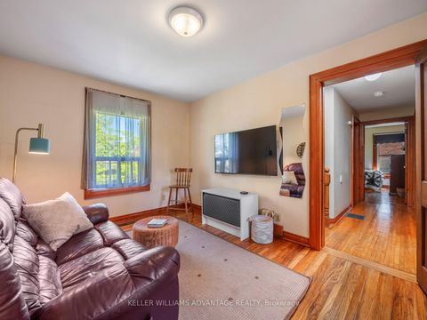 Photo 26 at 27 Lyall Avenue, Danforth, Toronto