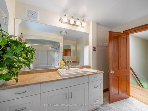 Photo 28 at 27 Lyall Avenue, Danforth, Toronto