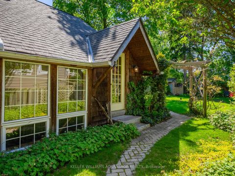 Photo 40 at 27 Lyall Avenue, Danforth, Toronto