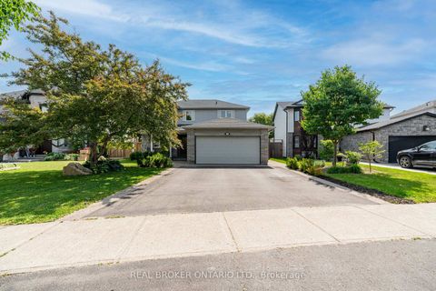 Photo 2 at 1879 Ashwood Avenue, Alcona, Innisfil
