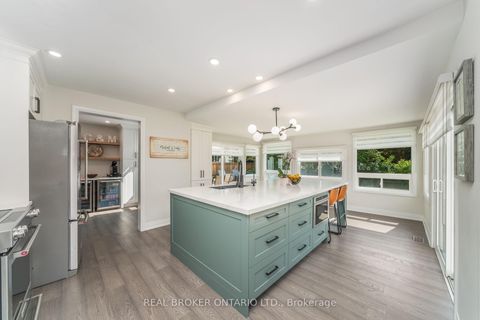 Photo 10 at 1879 Ashwood Avenue, Alcona, Innisfil