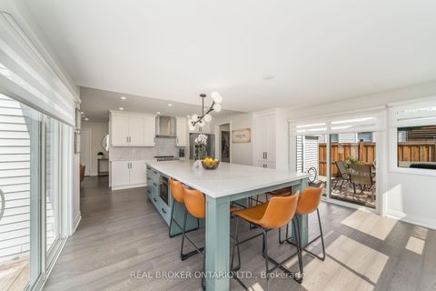 Photo 11 at 1879 Ashwood Avenue, Alcona, Innisfil