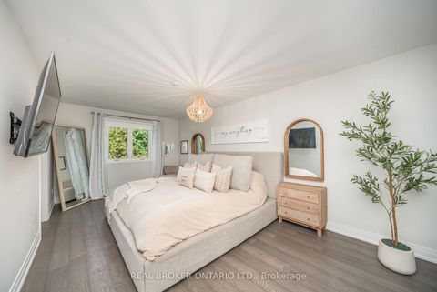 Photo 18 at 1879 Ashwood Avenue, Alcona, Innisfil