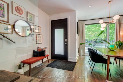 Photo 1 at 11 - 66 Havelock Street, Dufferin Grove, Toronto