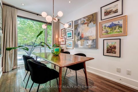 Photo 3 at 11 - 66 Havelock Street, Dufferin Grove, Toronto