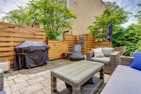 Photo 14 at 11 - 66 Havelock Street, Dufferin Grove, Toronto