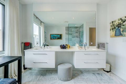 Photo 28 at 11 - 66 Havelock Street, Dufferin Grove, Toronto