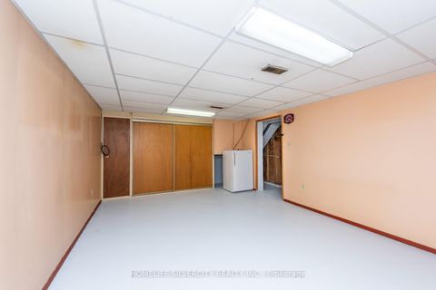 Photo 34 at 327 The West Way, Richview, Toronto