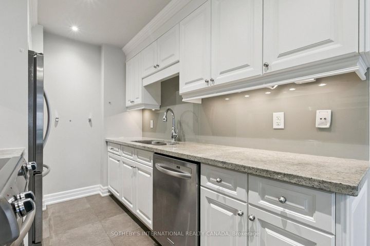 Photo 14 at 102 - 15 Rean Drive, Bayview Village, Toronto