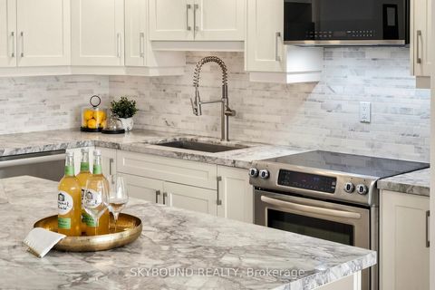 Photo 16 at 401 - 135 George Street S, Waterfront Communities C8, Toronto