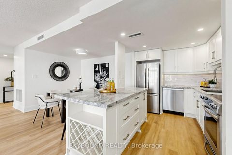 Photo 17 at 401 - 135 George Street S, Waterfront Communities C8, Toronto