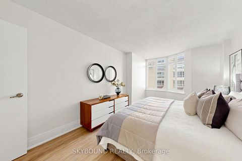 Photo 26 at 401 - 135 George Street S, Waterfront Communities C8, Toronto