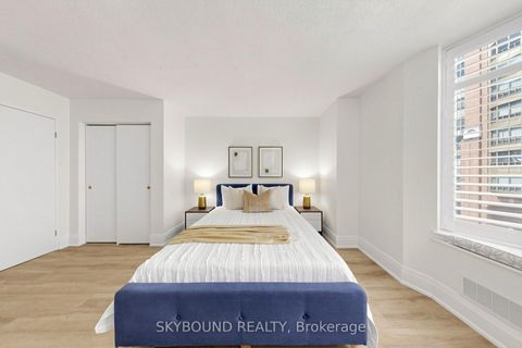 Photo 31 at 401 - 135 George Street S, Waterfront Communities C8, Toronto
