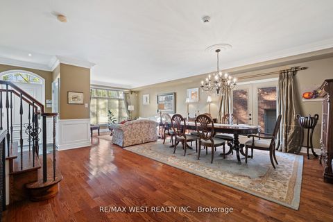 Photo 8 at 11 Tremont Road, City Centre West, Toronto