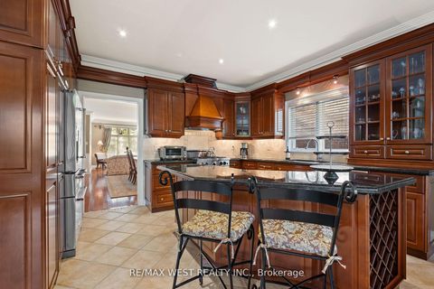 Photo 11 at 11 Tremont Road, City Centre West, Toronto