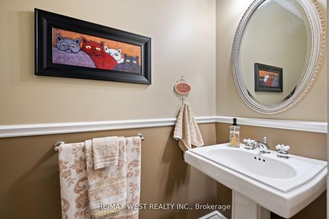 Photo 19 at 11 Tremont Road, City Centre West, Toronto