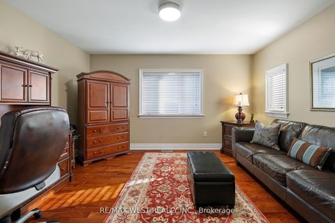 Photo 28 at 11 Tremont Road, City Centre West, Toronto