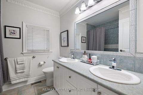 Photo 29 at 11 Tremont Road, City Centre West, Toronto
