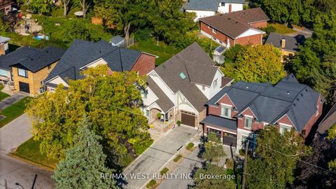 Photo 38 at 11 Tremont Road, City Centre West, Toronto
