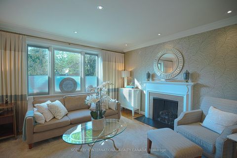 Photo 9 at 51 Fairfield Road, Mount Pleasant East, Toronto