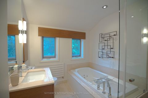 Photo 11 at 51 Fairfield Road, Mount Pleasant East, Toronto