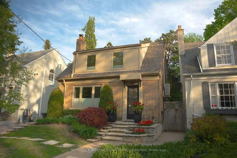 Photo 20 at 51 Fairfield Road, Mount Pleasant East, Toronto