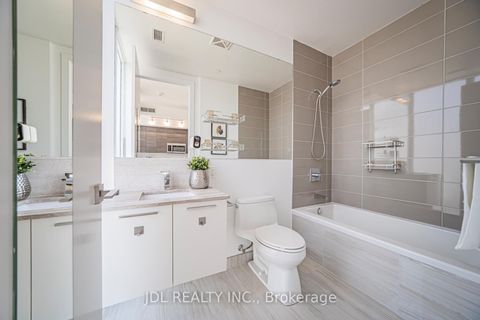 Photo 11 at 3601 - 28 Wellesley Street E, Yonge Corridor, Toronto