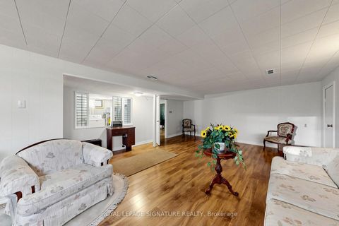 Photo 21 at 38 Lingarde Drive, Maryvale, Toronto