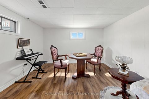 Photo 22 at 38 Lingarde Drive, Maryvale, Toronto