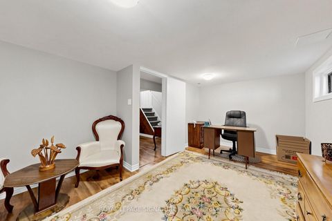Photo 25 at 38 Lingarde Drive, Maryvale, Toronto
