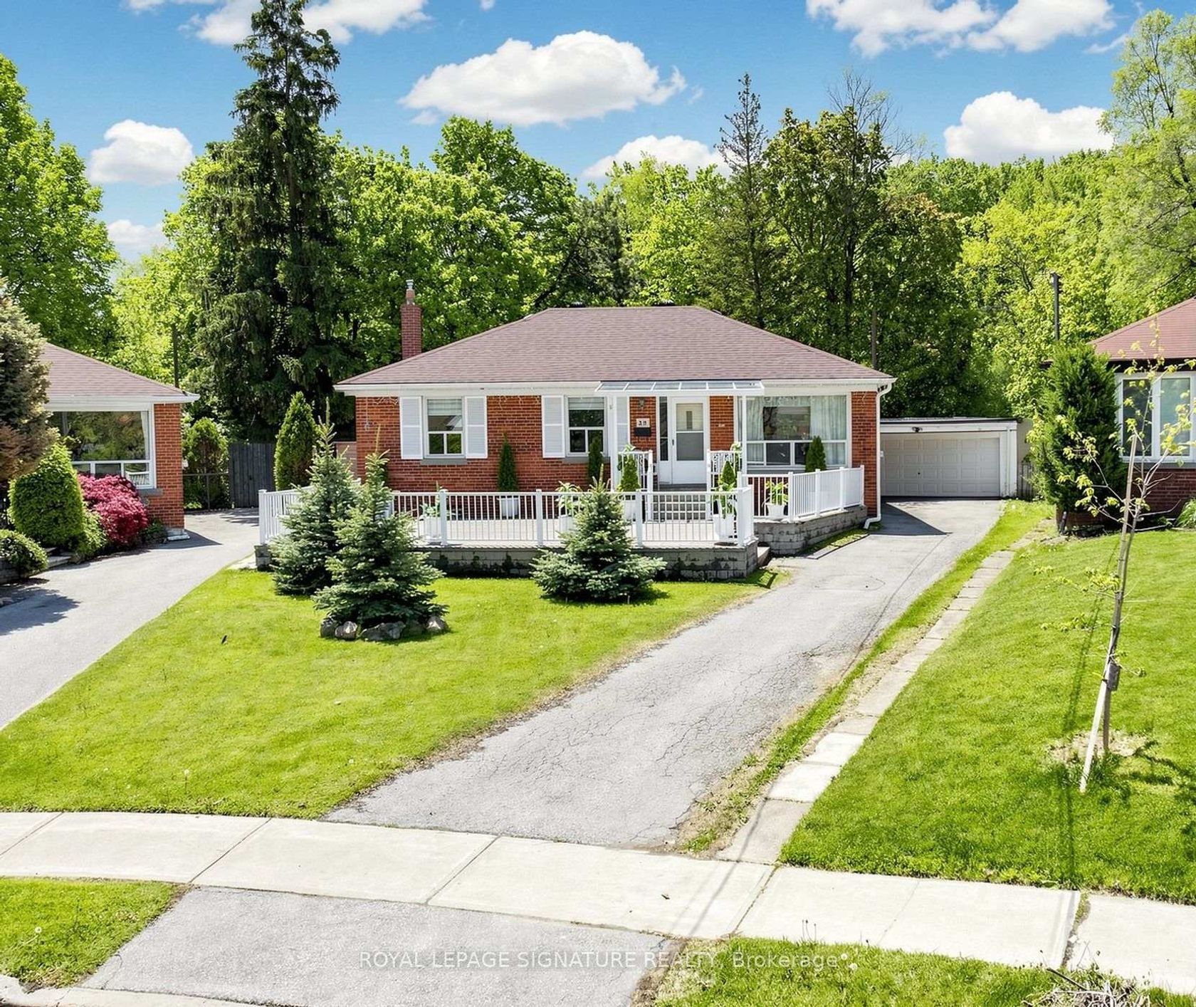 38 Lingarde Drive, Maryvale, Toronto 