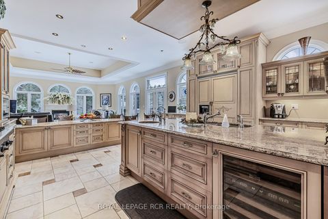 Photo 15 at 7 Sugarbush Lane, Rural Uxbridge, Uxbridge