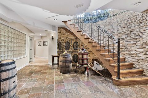 Photo 25 at 7 Sugarbush Lane, Rural Uxbridge, Uxbridge