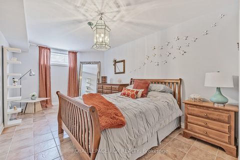Photo 31 at 7 Sugarbush Lane, Rural Uxbridge, Uxbridge