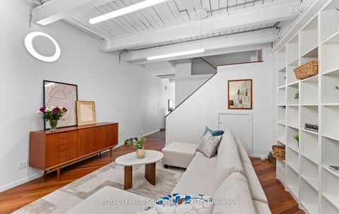 Photo 4 at 7 - 692 St. Clarens Avenue, Junction, Toronto