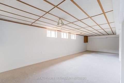 Photo 19 at 36 Hesketh Court, Victoria Village, Toronto