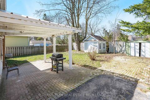 Photo 35 at 18 Newton Street, Wellington, Barrie