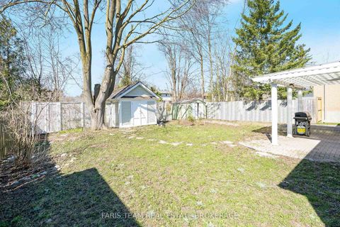Photo 36 at 18 Newton Street, Wellington, Barrie