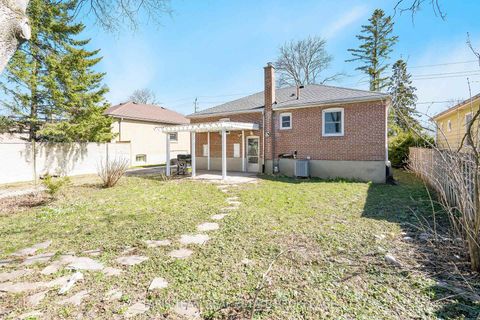 Photo 38 at 18 Newton Street, Wellington, Barrie