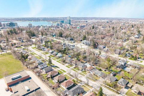 Photo 40 at 18 Newton Street, Wellington, Barrie