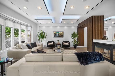 Photo 13 at 62 Cachet Boulevard, Brooklin, Whitby