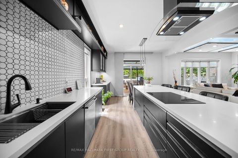 Photo 18 at 62 Cachet Boulevard, Brooklin, Whitby