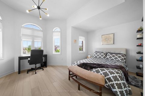 Photo 24 at 62 Cachet Boulevard, Brooklin, Whitby