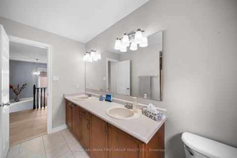 Photo 28 at 62 Cachet Boulevard, Brooklin, Whitby