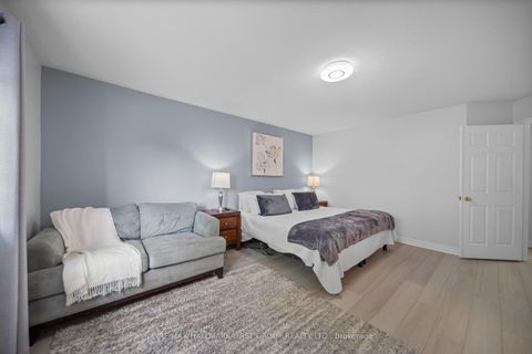 Photo 34 at 62 Cachet Boulevard, Brooklin, Whitby