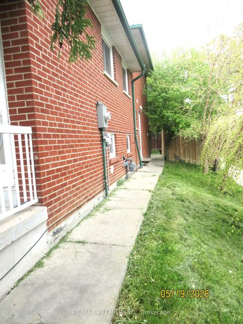 Photo 1 at 1 Futura Drive, Jane Heights, Toronto